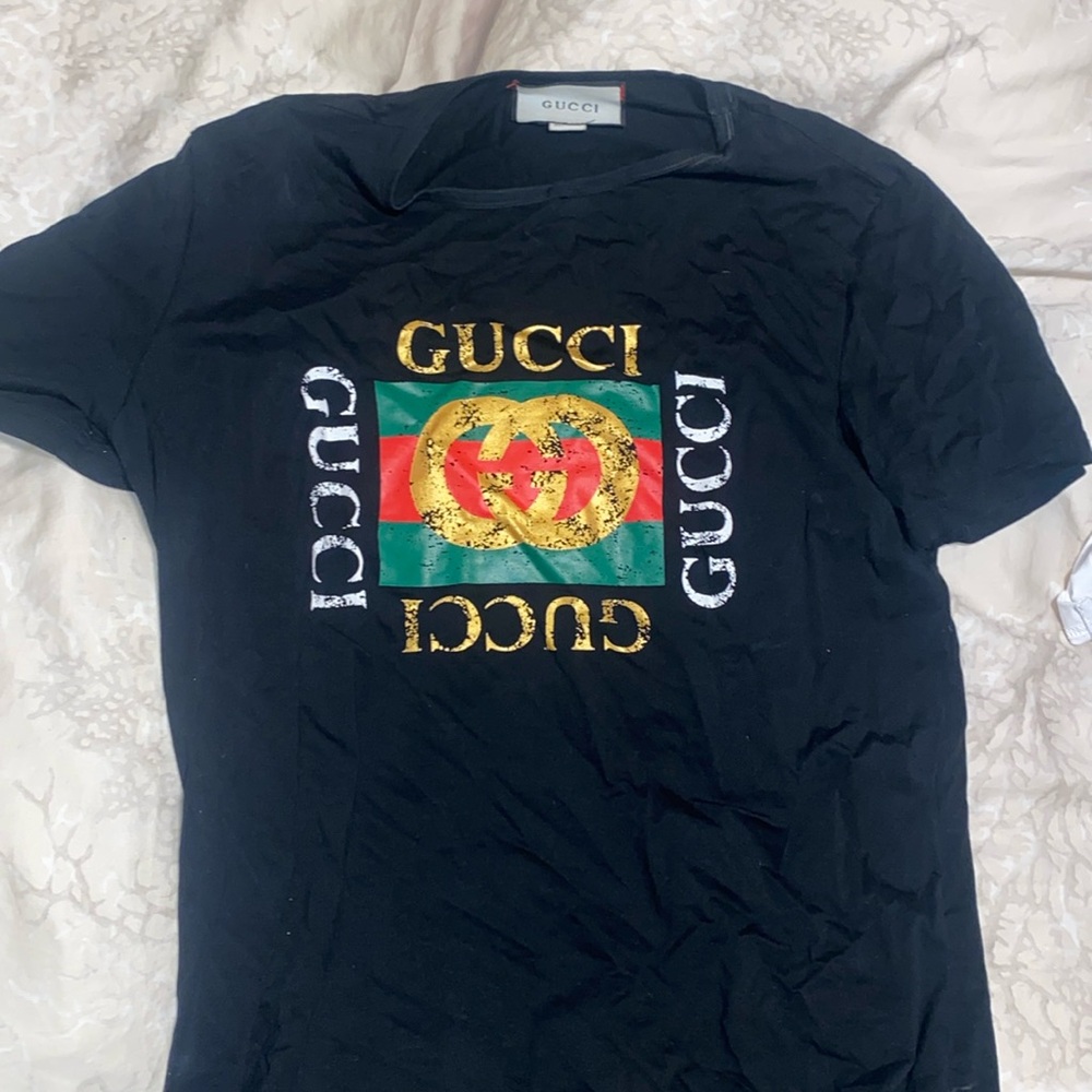 Graphic t shirt